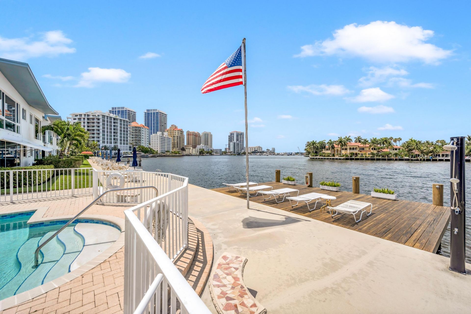 425 Bayshore Drive, Unit 15, Fort Lauderdale, FL 33304 Photo