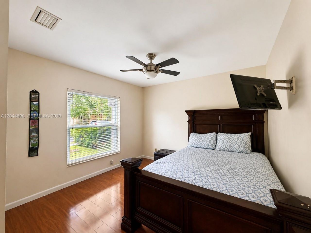 20776 NW 1st St , Pembroke Pines, FL 33029 Photo