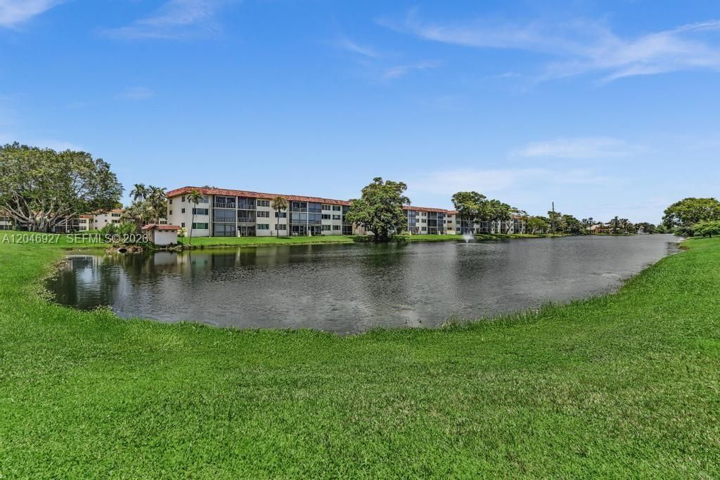 671 S Hollybrook Dr , Unit 209, Pembroke Pines, FL 33025 Photo