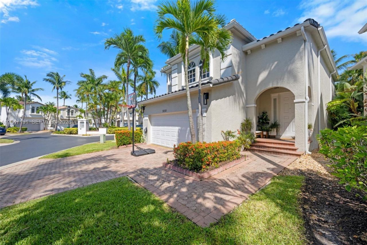 3030 NE 208th St , Aventura, FL 33180 Photo