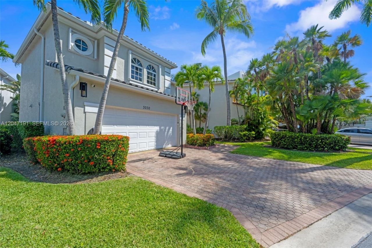 3030 NE 208th St , Aventura, FL 33180 Photo