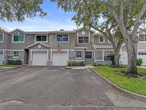 5028 SW 121st Ave, Cooper City, FL 33330