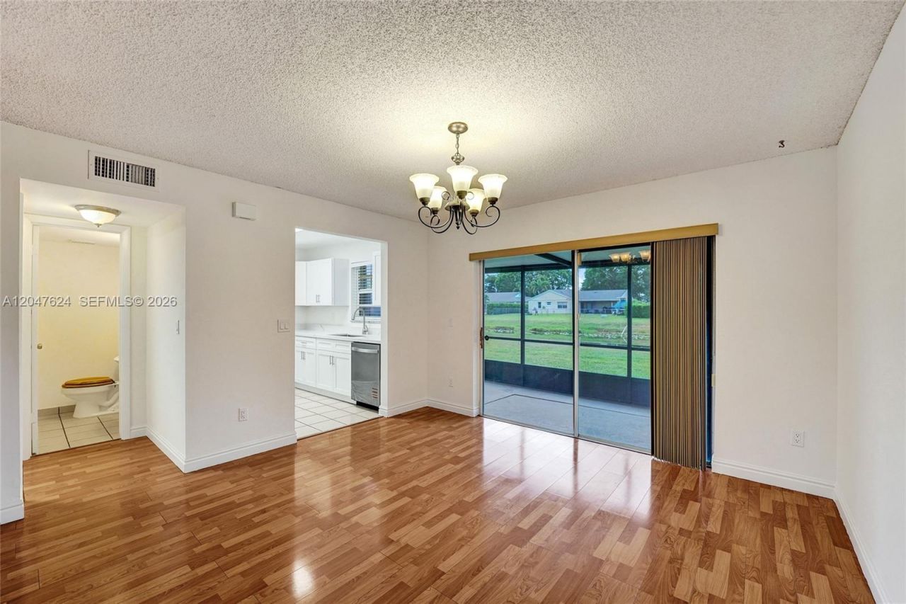 5028 SW 121st Ave, Cooper City, FL 33330 Photo
