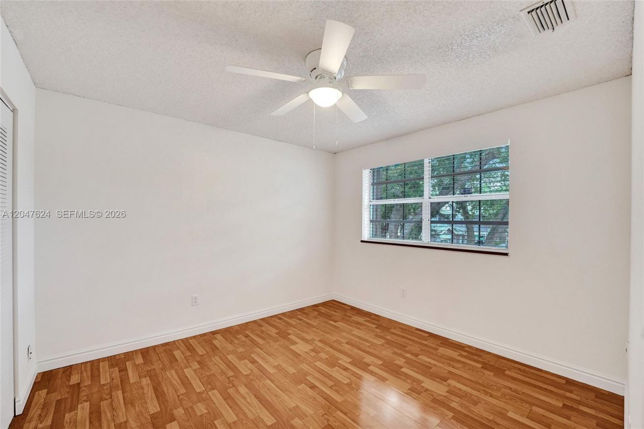 5028 SW 121st Ave, Cooper City, FL 33330 Photo