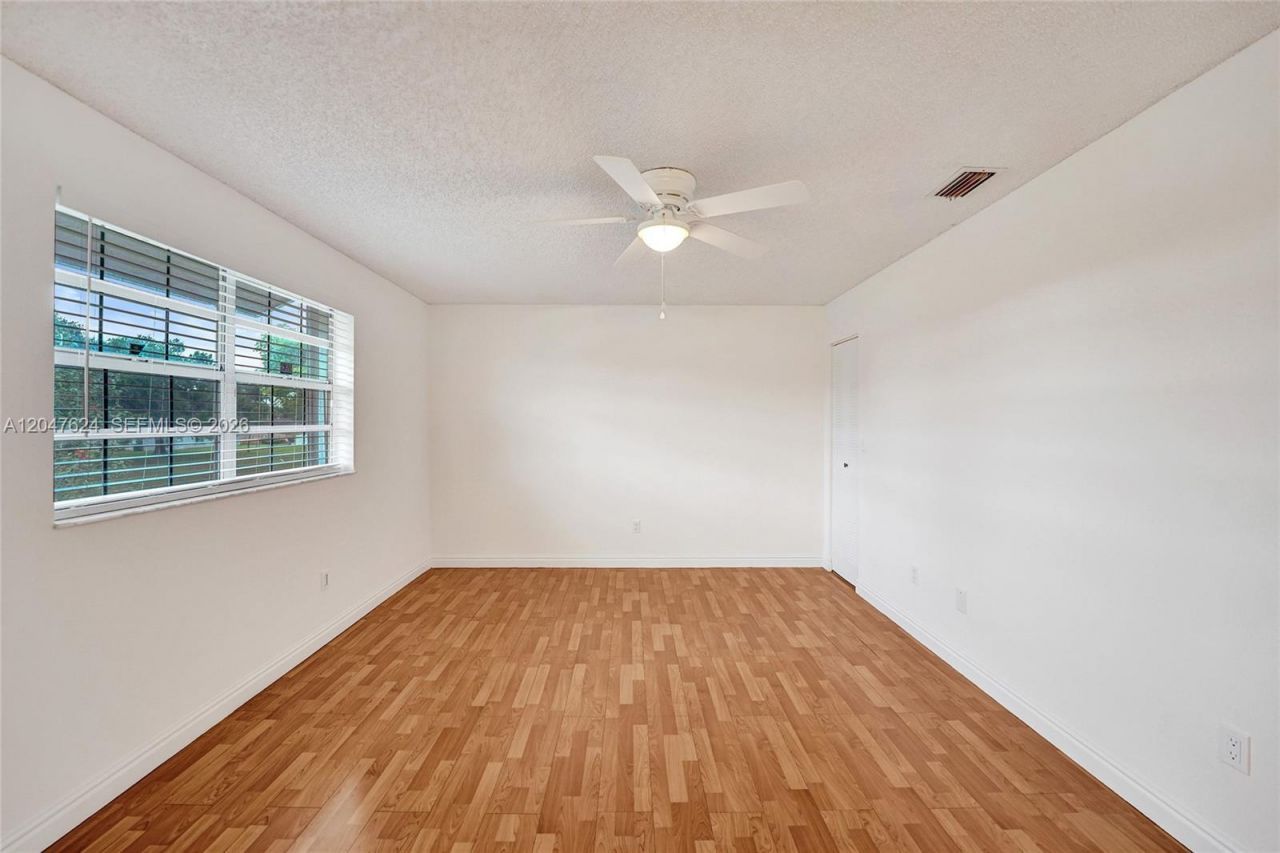 5028 SW 121st Ave, Cooper City, FL 33330 Photo