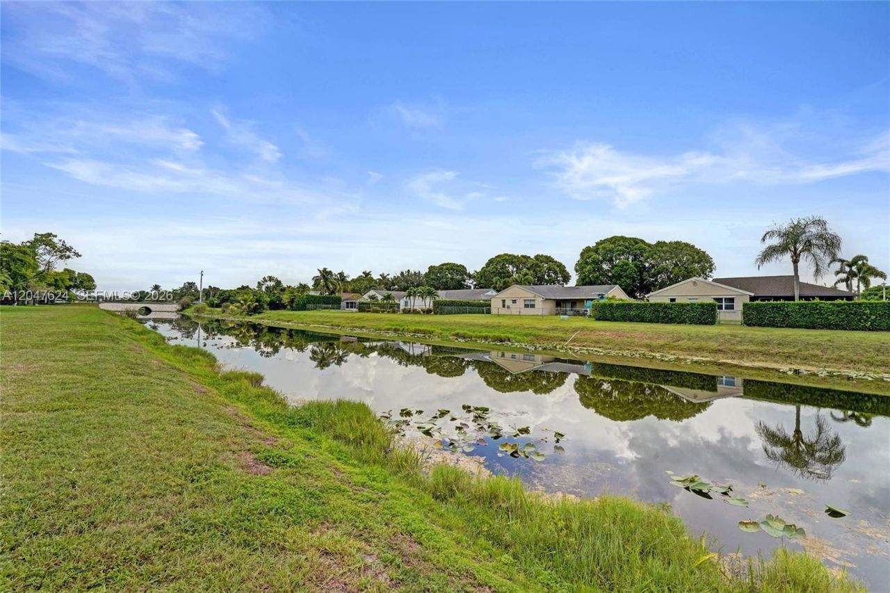 5028 SW 121st Ave, Cooper City, FL 33330 Photo