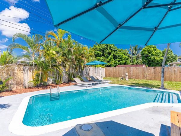6445 SW 22nd Ct , Miramar, FL 33023