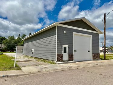 111 3rd Avenue SE, Baudette, MN 56623