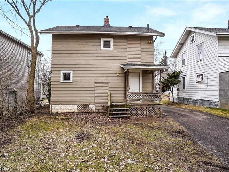 1155 Big Falls Avenue, Akron, OH 44310 Photo 3
