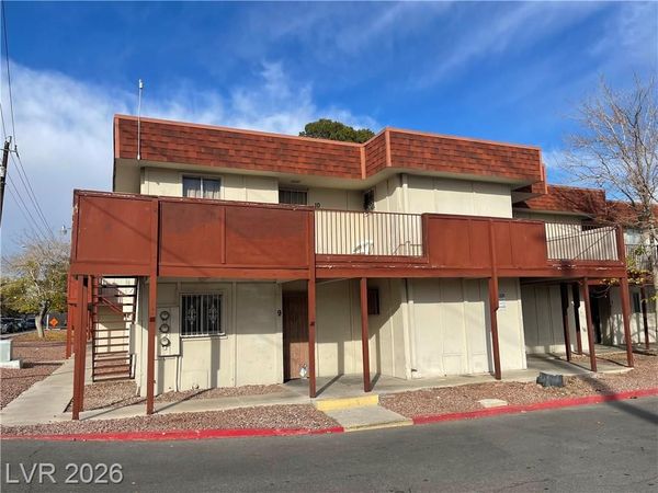 5422 Swenson Street, Unit 9, Las Vegas, NV 89119