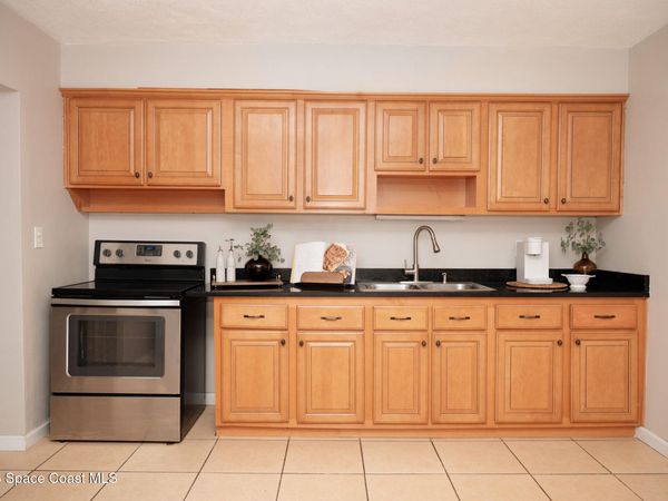 633 Wisteria Drive, Melbourne, FL 32901
