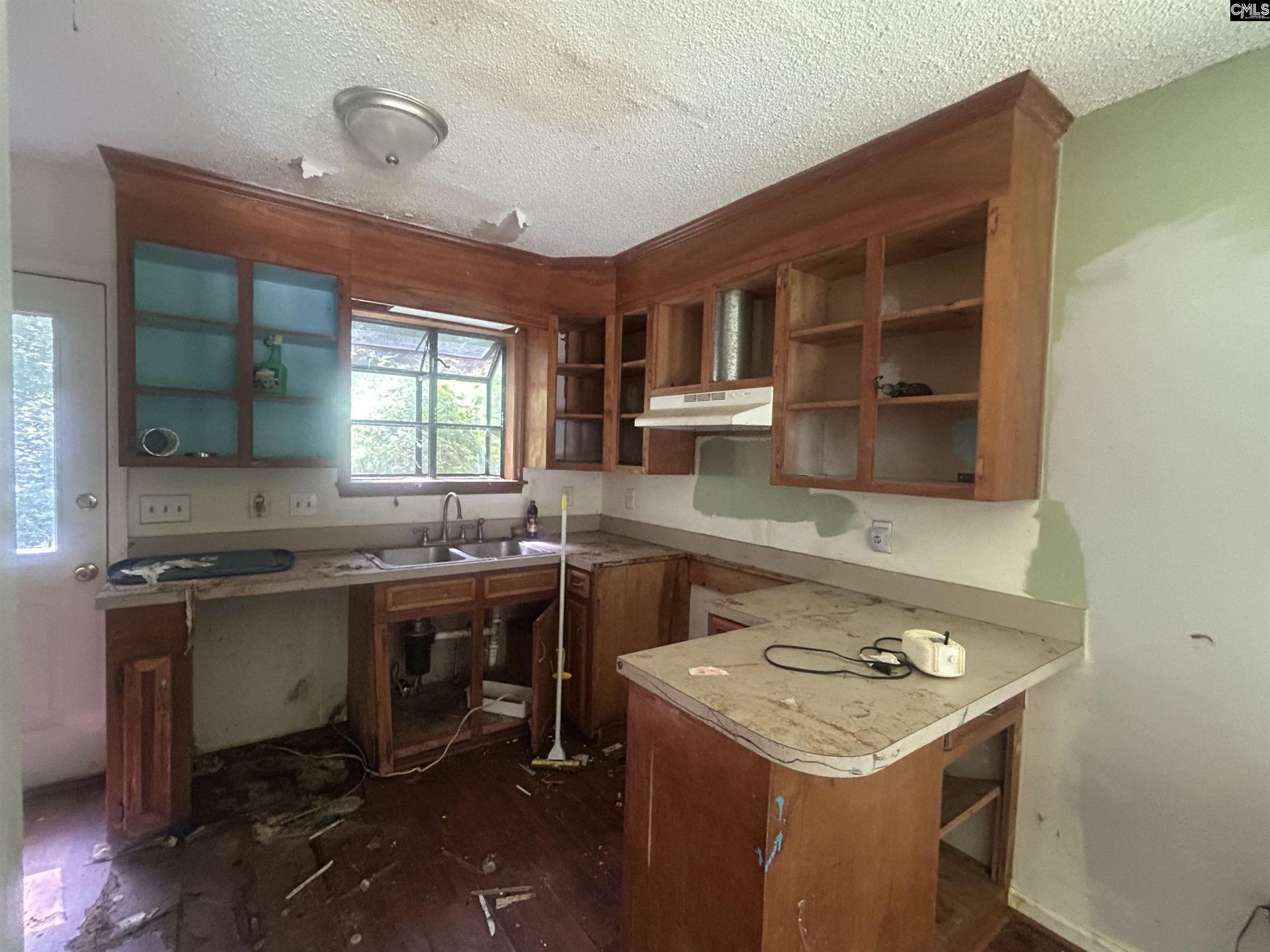 312 Mount Valley Road  Photo 4