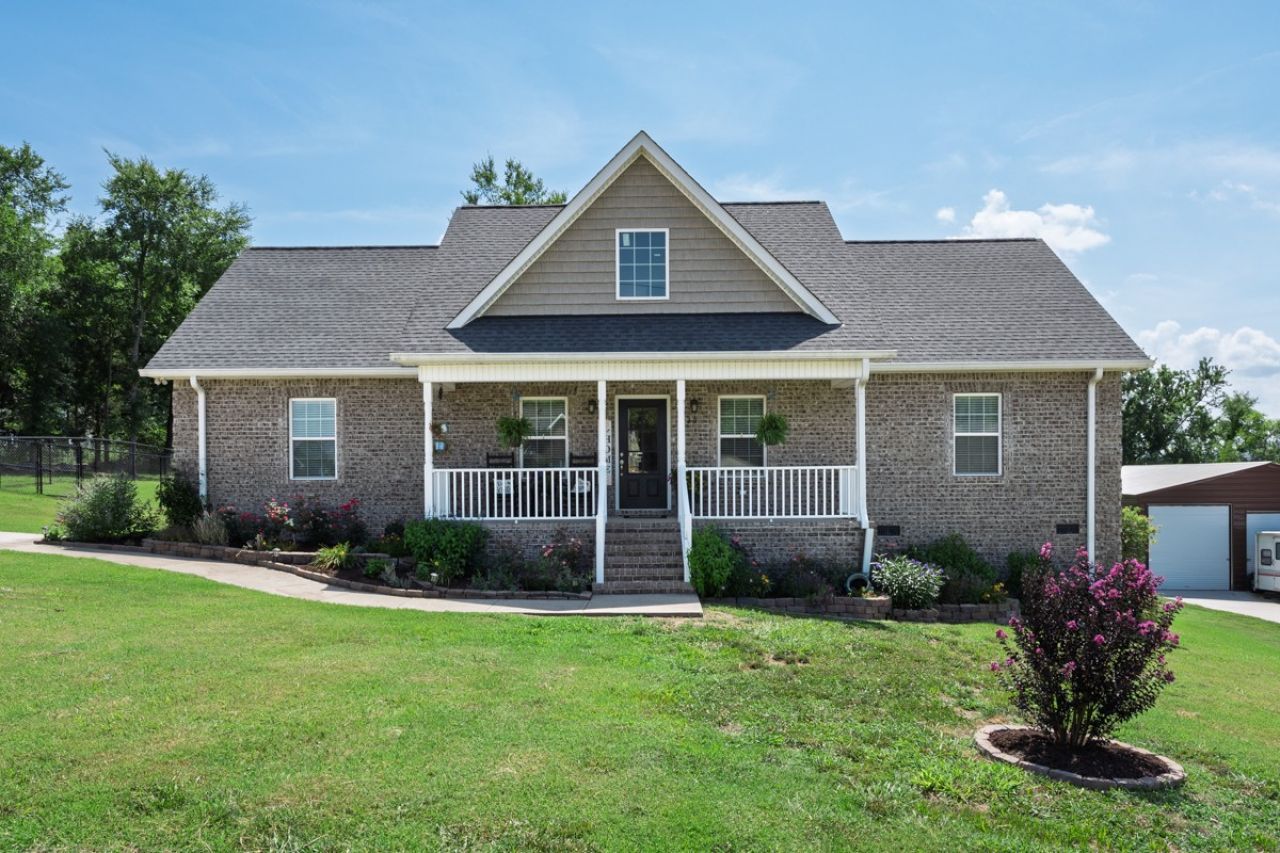 240 Mockingbird Ln Hartsville, TN 37074