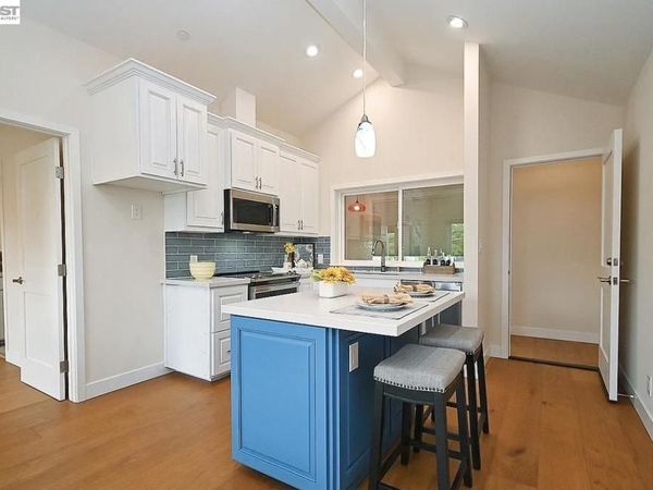 3856 Vineyard Ave, Pleasanton, CA 94566
