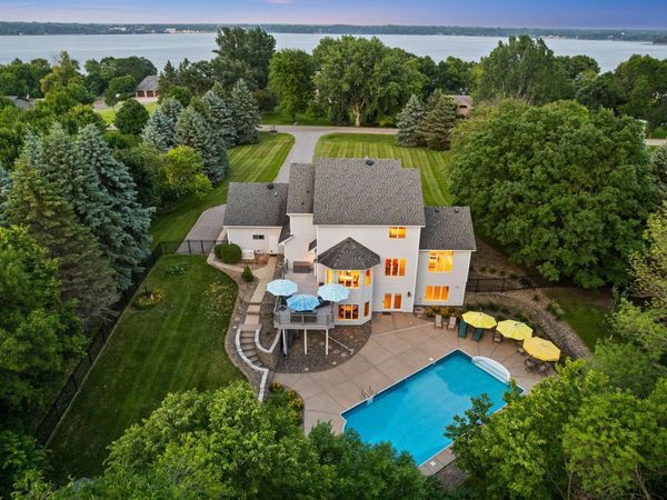 981 Barton Avenue NW, Buffalo, MN 55313