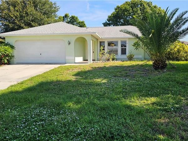 1401 SE 3rd ST , CAPE CORAL, FL 33990