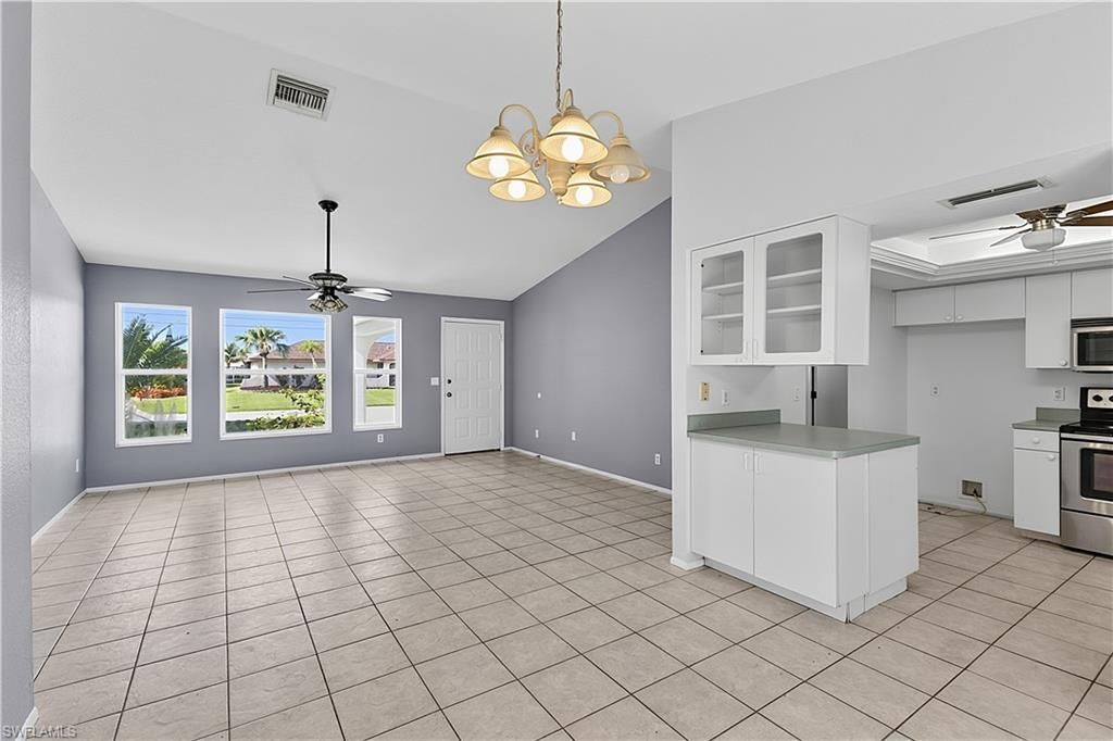1401 SE 3rd St , Cape Coral, FL 33990 Photo