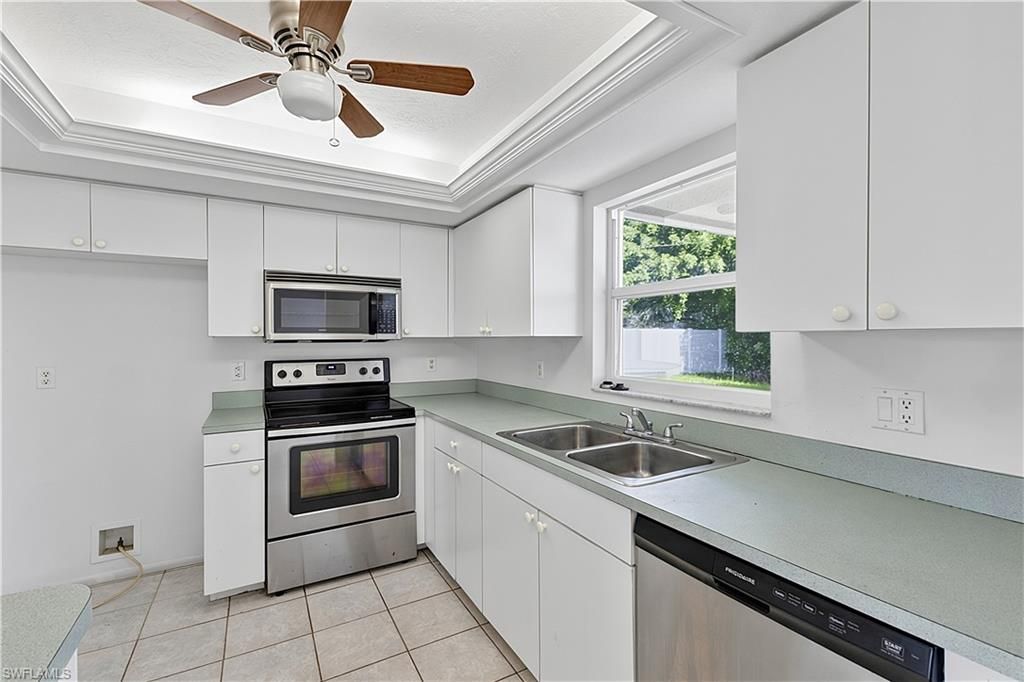 1401 SE 3rd St , Cape Coral, FL 33990 Photo