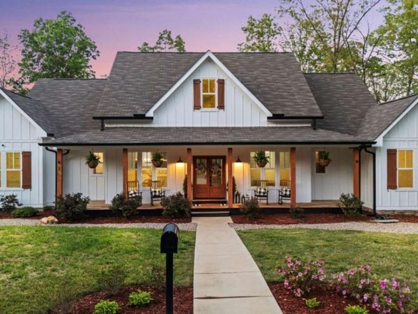 7 Moss Creek Drive NE, Rome, GA 30161