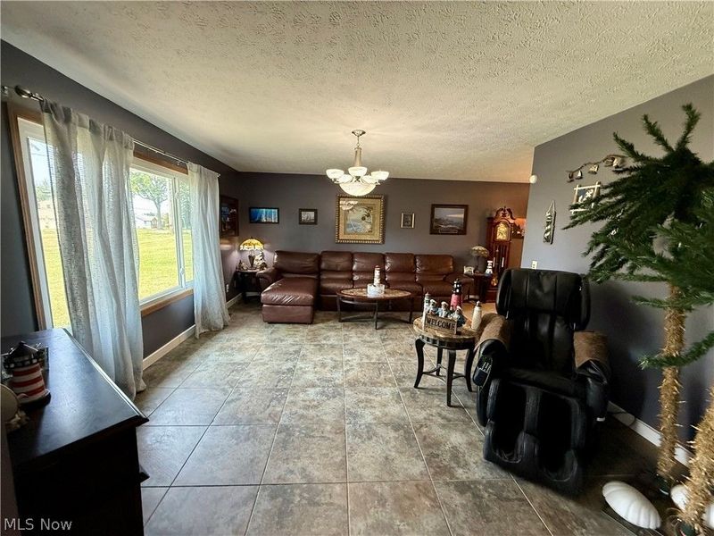 831 N Crestline Street, Crestline, OH 44827 Photo 10