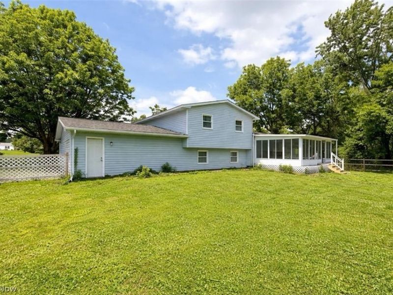 831 N Crestline Street, Crestline, OH 44827 Photo 12