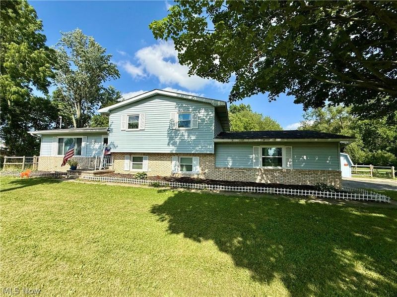 831 N Crestline Street, Crestline, OH 44827 Photo 14