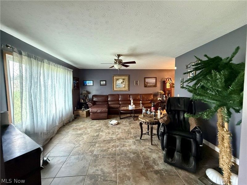 831 N Crestline Street, Crestline, OH 44827 Photo 19