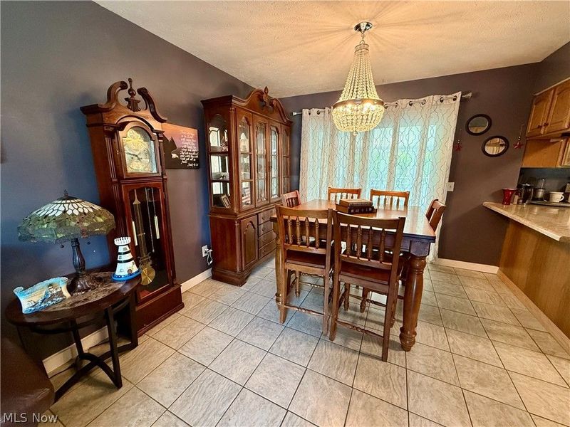 831 N Crestline Street, Crestline, OH 44827 Photo 8