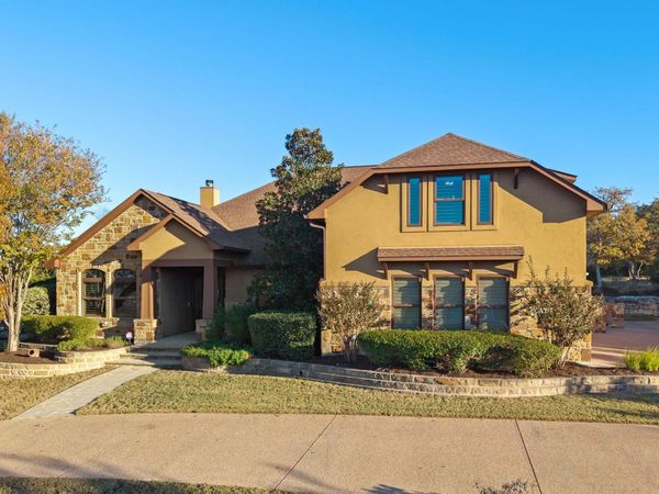 204 Overlook CT, Georgetown, TX 78628