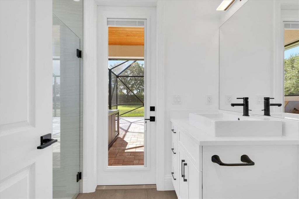 520 Caroline Drive, Vero Beach, FL 32968 Photo