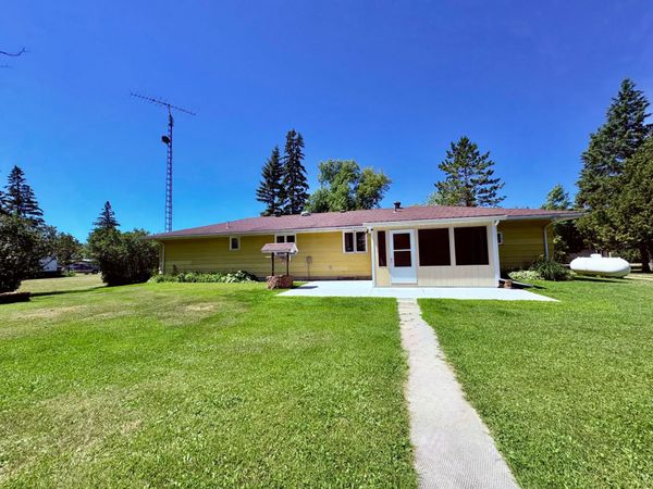 440 Chilgren Avenue, Williams, MN 56686