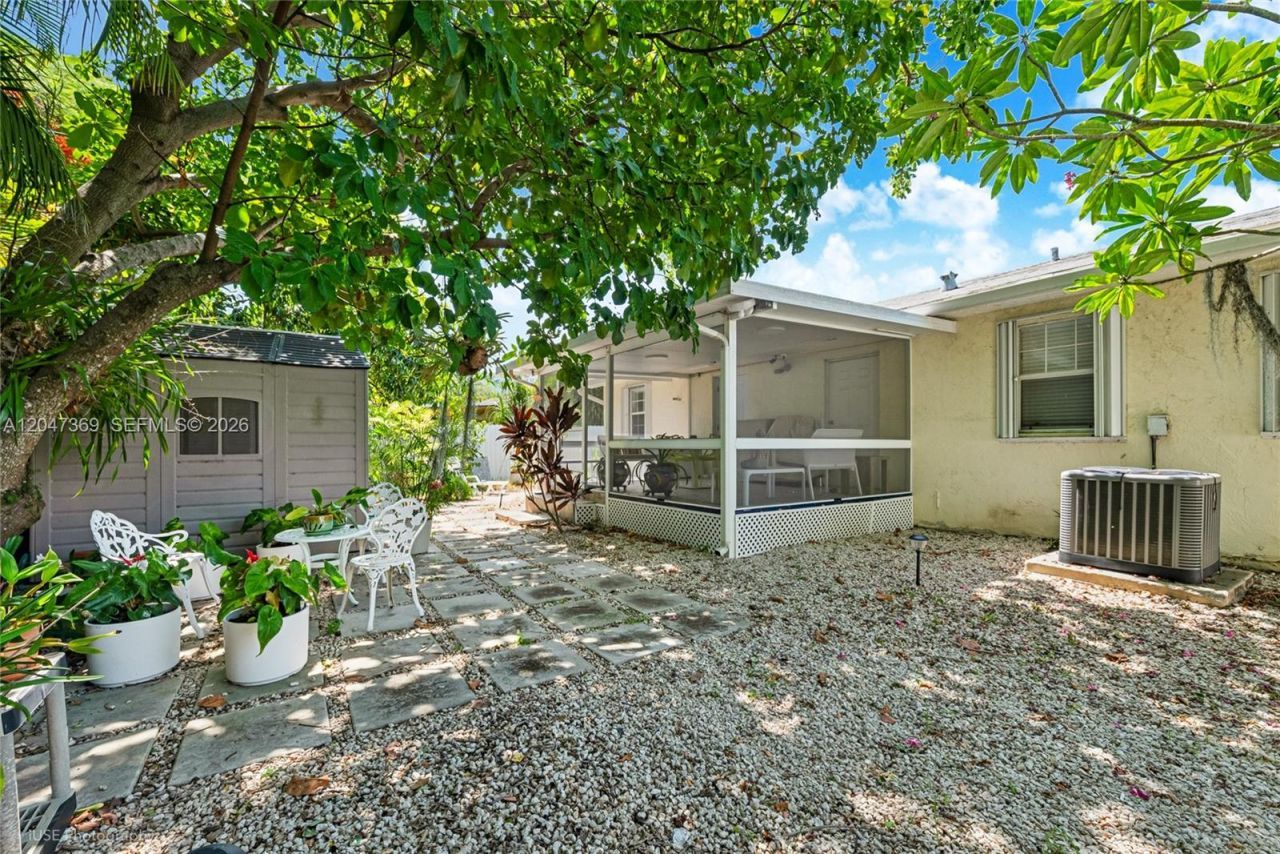 3750 Percival Ave , Miami, FL 33133 Photo