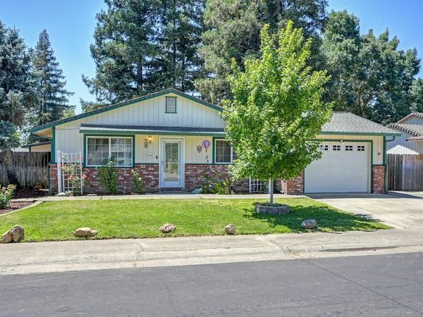 9112 Grove St, Elk Grove, CA 95624