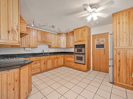 9112 Grove St, Elk Grove, CA 95624 Photo