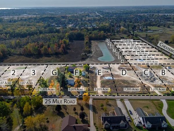 27100 25 Mile rd , Chesterfield Twp, MI 48051
