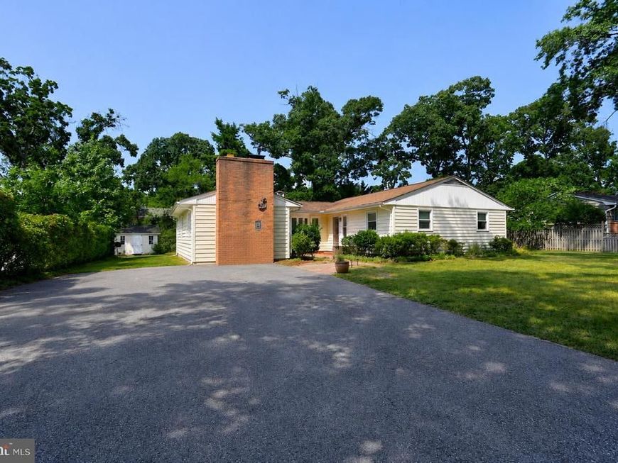 166 Sillery Bay Road, Pasadena, MD 21122 Main Photo