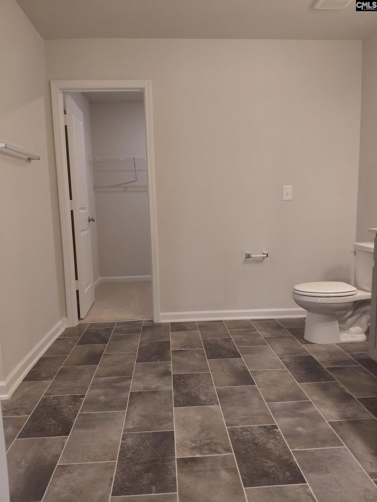 135 Cape Horn Drive  Photo 6
