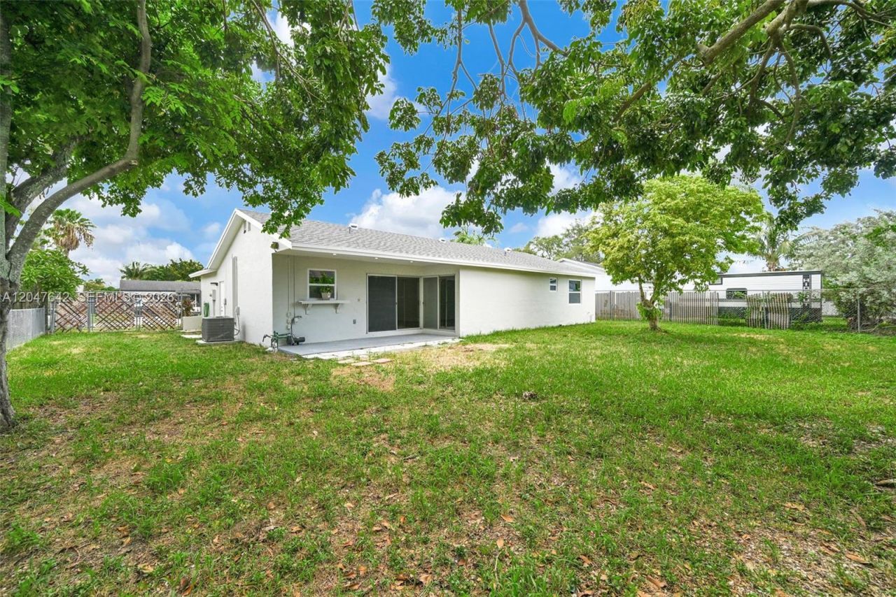 13224 SW 255th Ter , Homestead, FL 33032 Photo