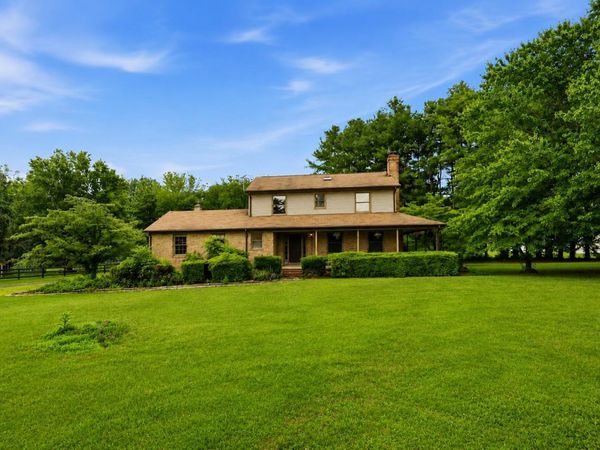 10414 SKYLINE AVENUE, MIDLAND, VA 22728