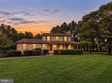 10414 SKYLINE AVENUE, MIDLAND, VA 22728