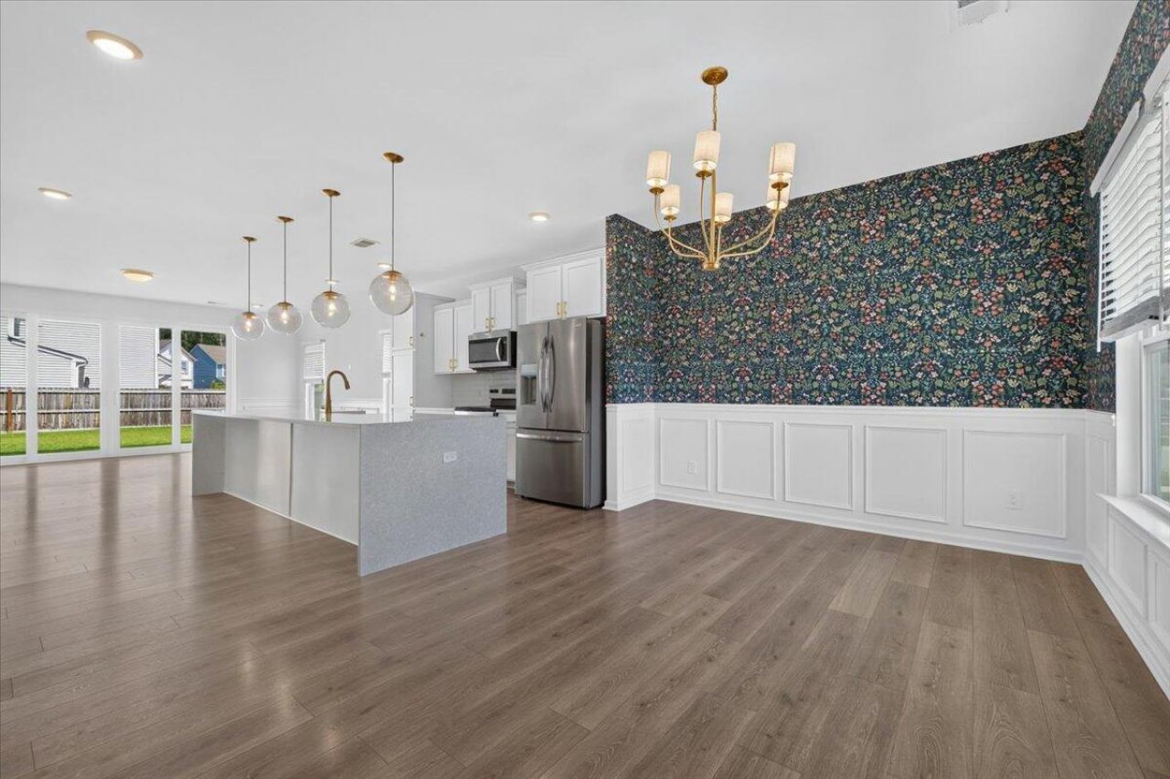 281 Surfbird Road Photo 9