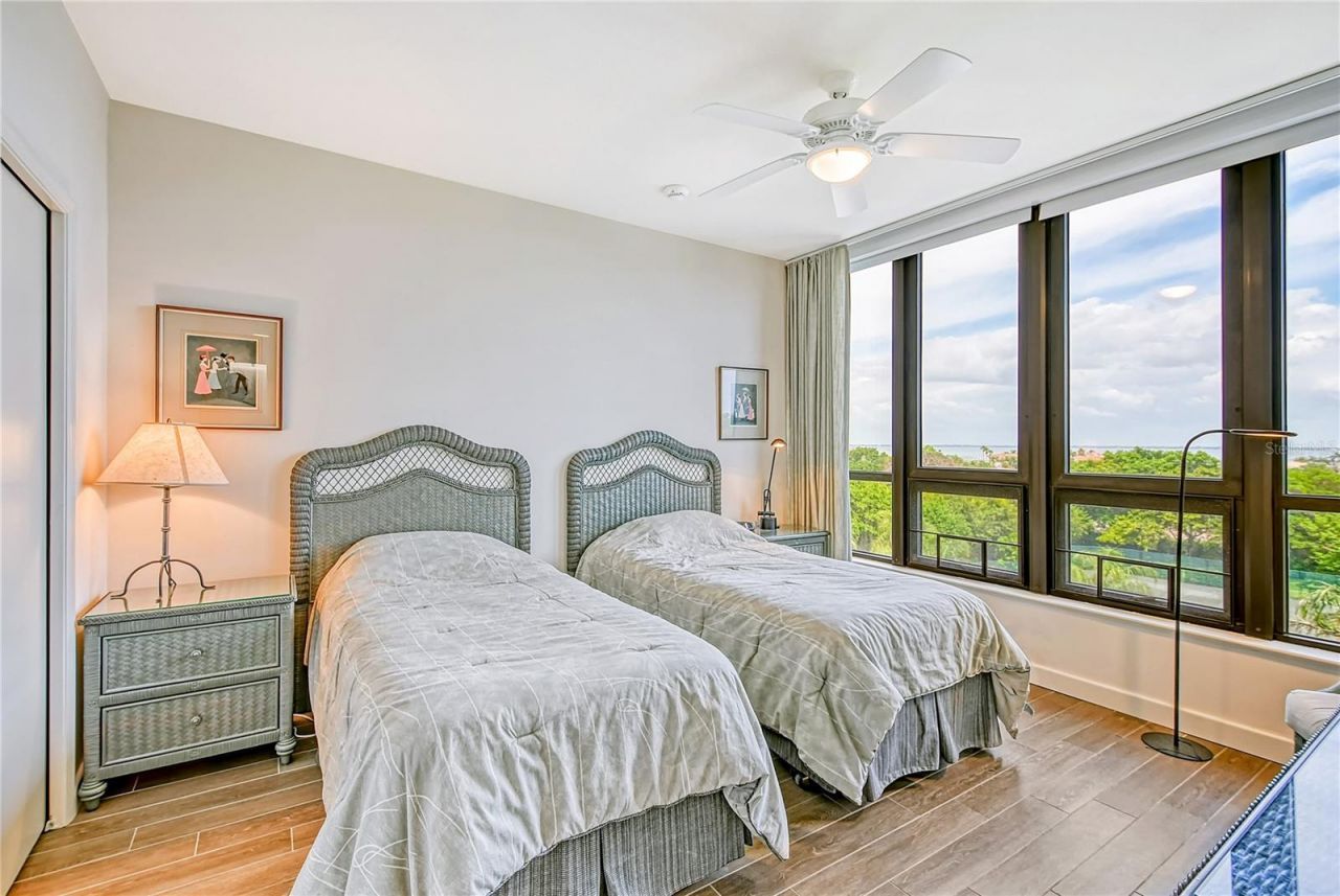 1211 Gulf Of Mexico Drive , Unit 302, Longboat Key, FL 34228 Photo