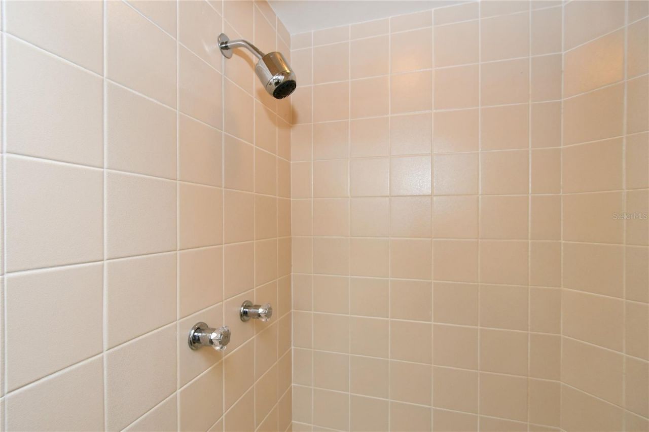 1211 Gulf Of Mexico Drive , Unit 302, Longboat Key, FL 34228 Photo