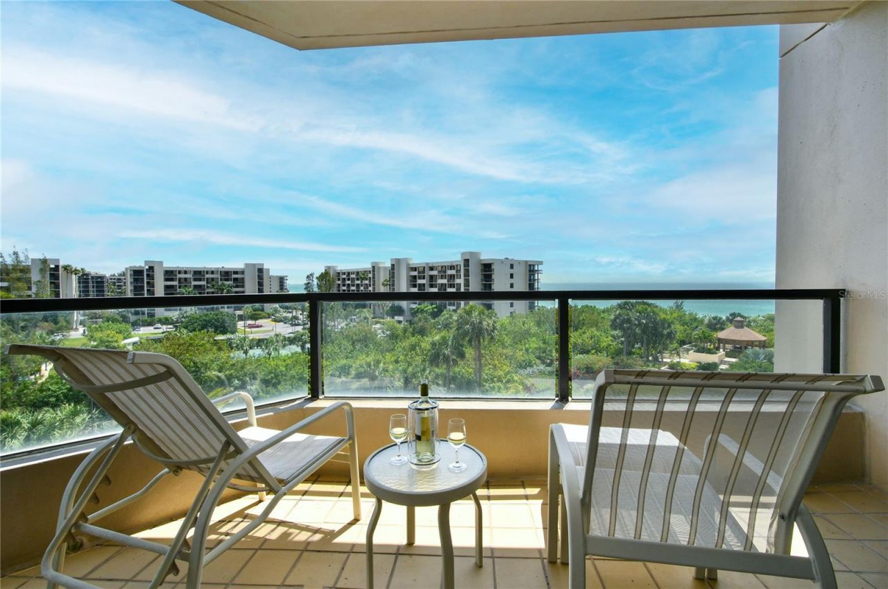 1211 Gulf Of Mexico Drive , Unit 302, Longboat Key, FL 34228 Photo