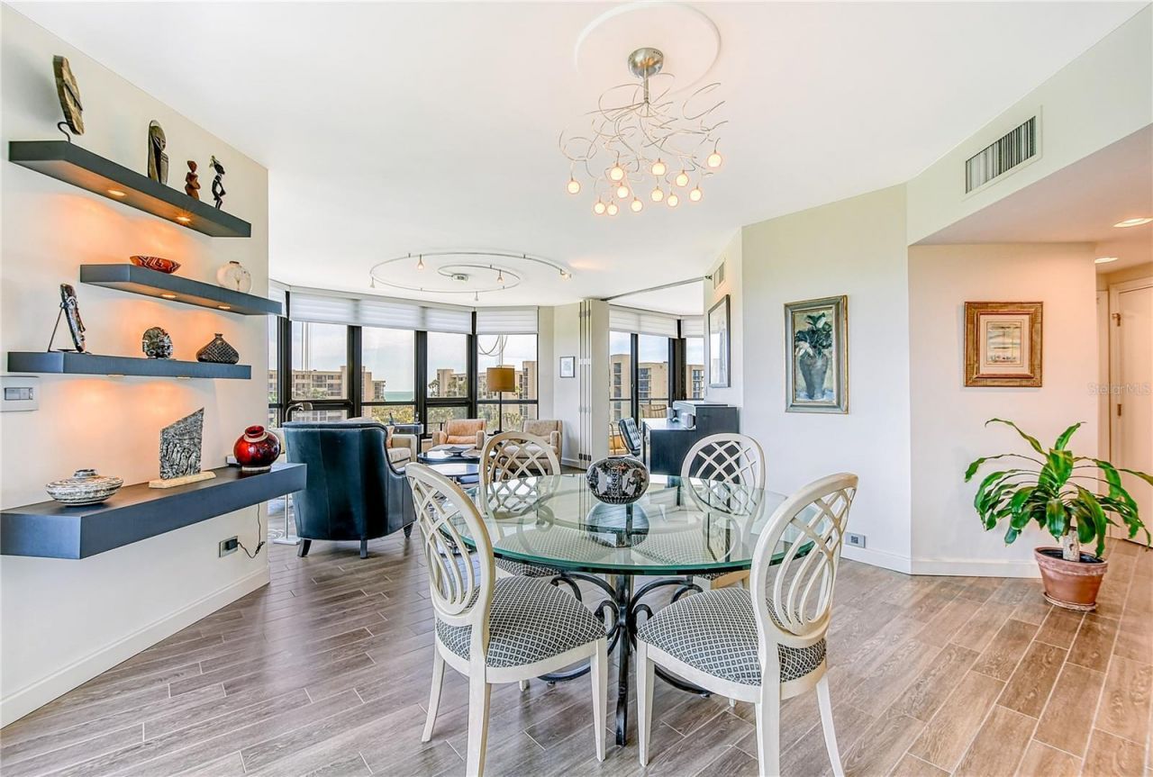 1211 Gulf Of Mexico Drive , Unit 302, Longboat Key, FL 34228 Photo