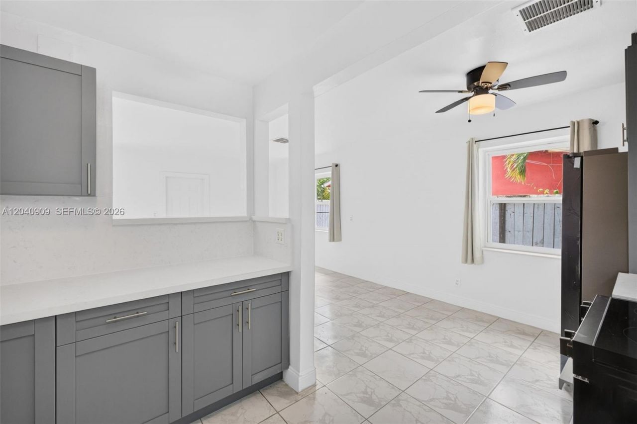 1836 SW 9th Ave, Fort Lauderdale, FL 33315 Photo