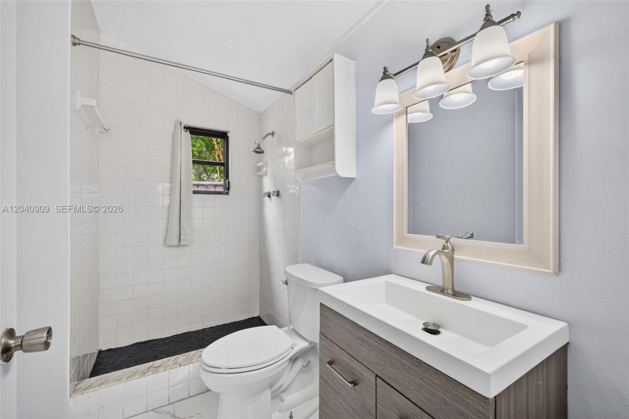 1836 SW 9th Ave, Fort Lauderdale, FL 33315 Photo