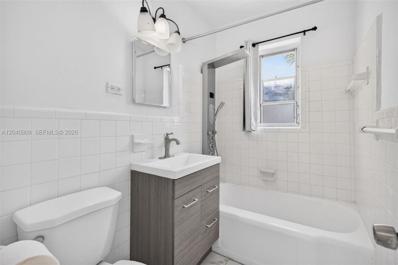 1836 SW 9th Ave, Fort Lauderdale, FL 33315 Photo