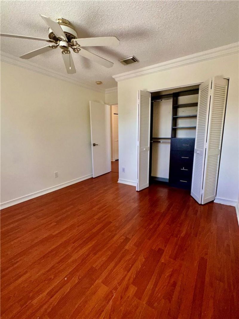 7470 NW 1st Place, Plantation, FL 33317 Photo
