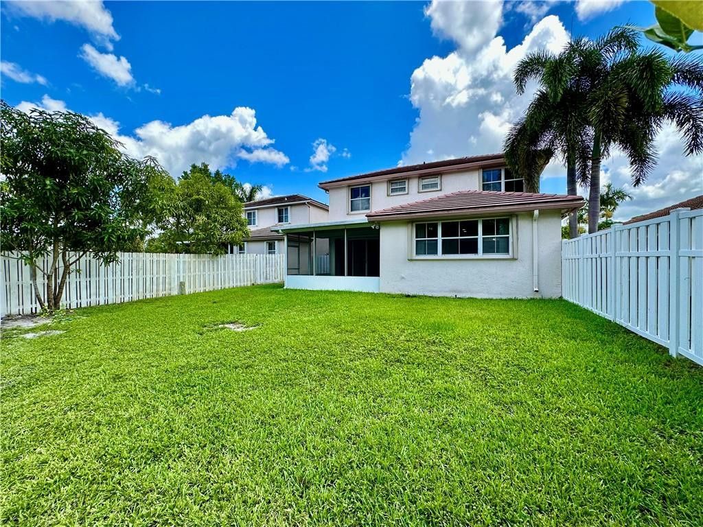 7470 NW 1st Place, Plantation, FL 33317 Photo